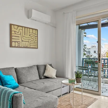 Apartament Lotus By The Sea- 2-bedroom With Communal Pool *